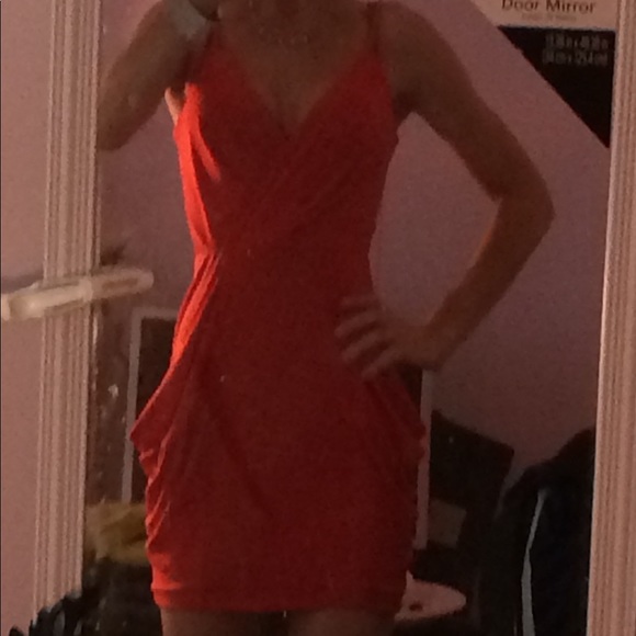 BNWOT ๐ฏ Authentic BCBG Generation Dress ๐ - Picture 3 of 8